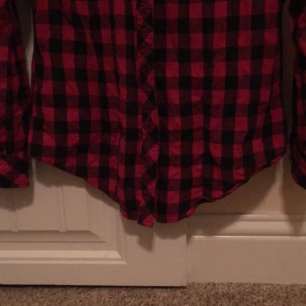 Buffalo plaid button up - Picture 4 of 5